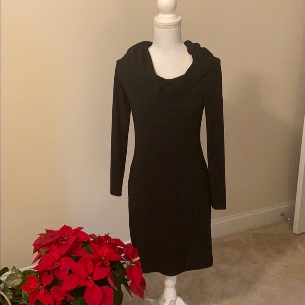 White House Black Market black dress